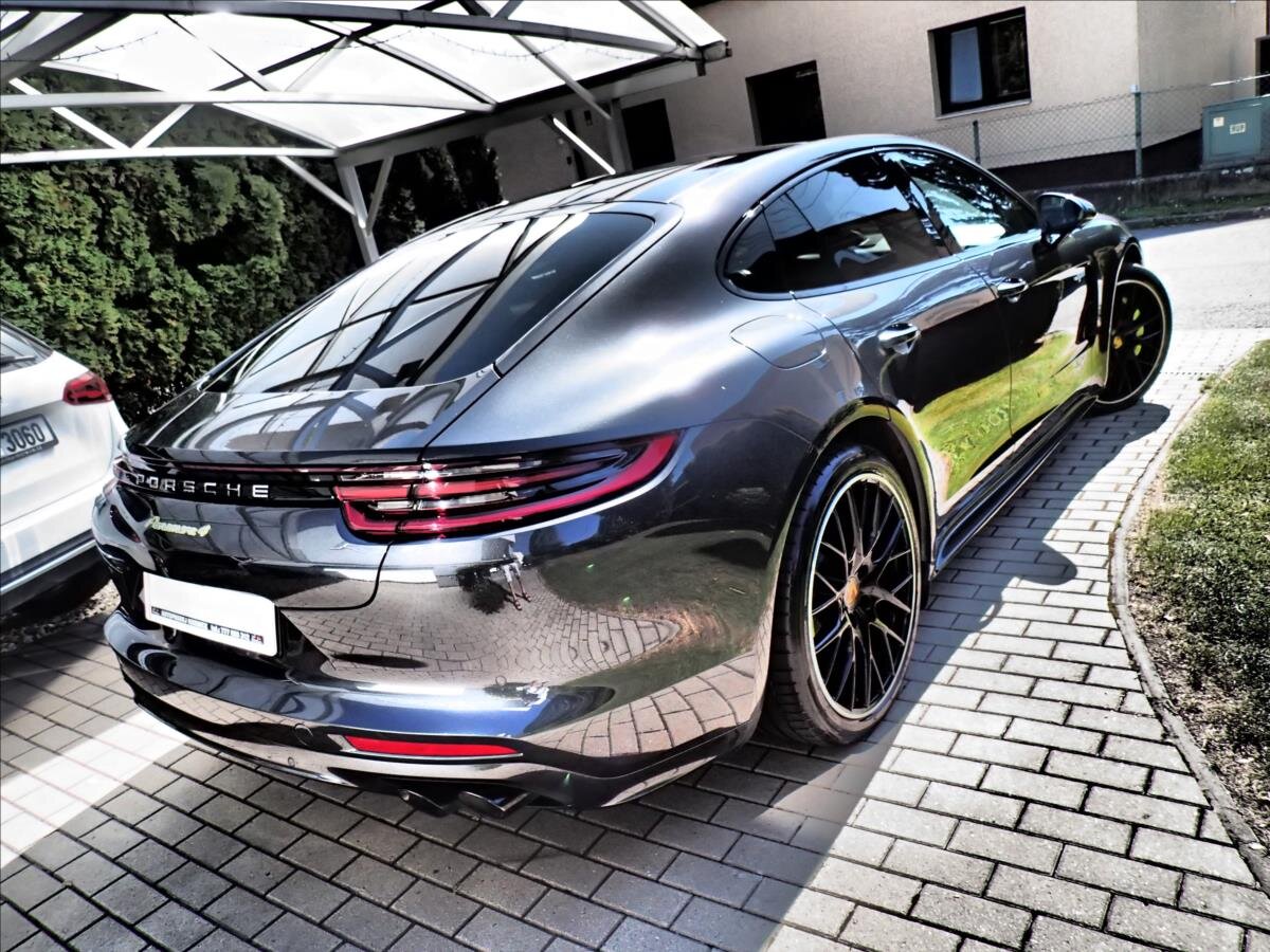 Porsche Panamera Hatchback 2,9 l 243 kw