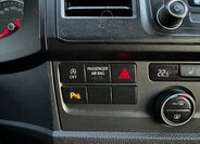 Volkswagen Caravelle 28