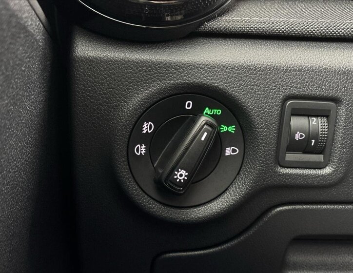 Škoda Fabia Hatchback 999,0 85 kw