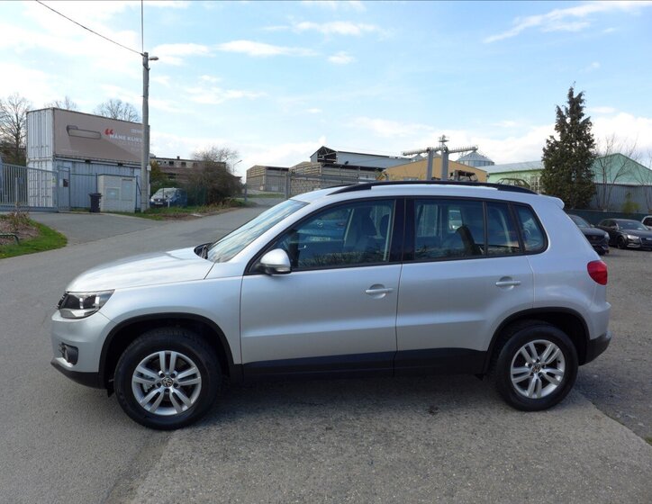 Volkswagen Tiguan SUV / Terénní 1,4 l 90 kw