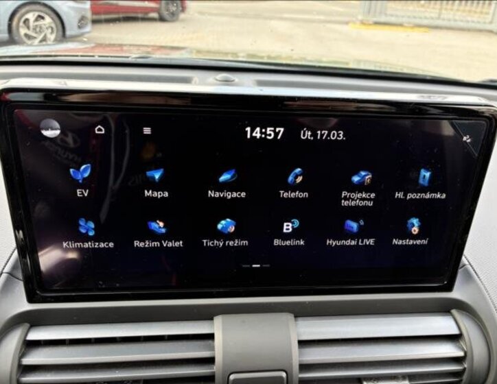 Hyundai Inster SUV / Terénní 0,0 84 kw