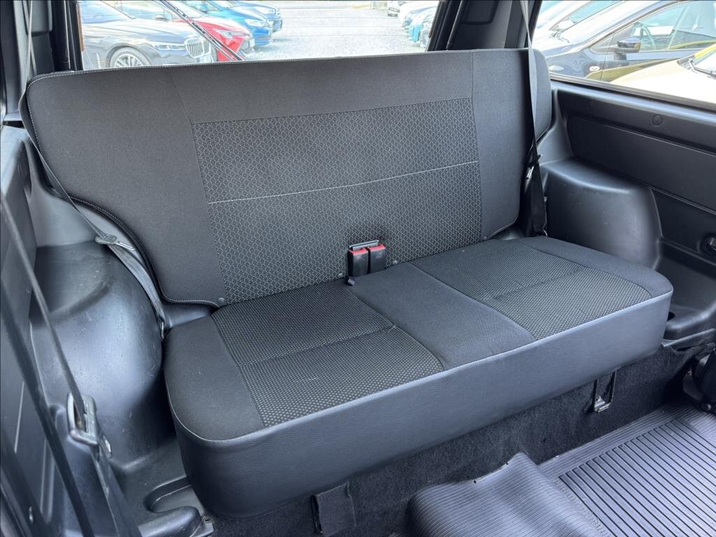 Lada Niva Ostatní 1,7 l 61 kw