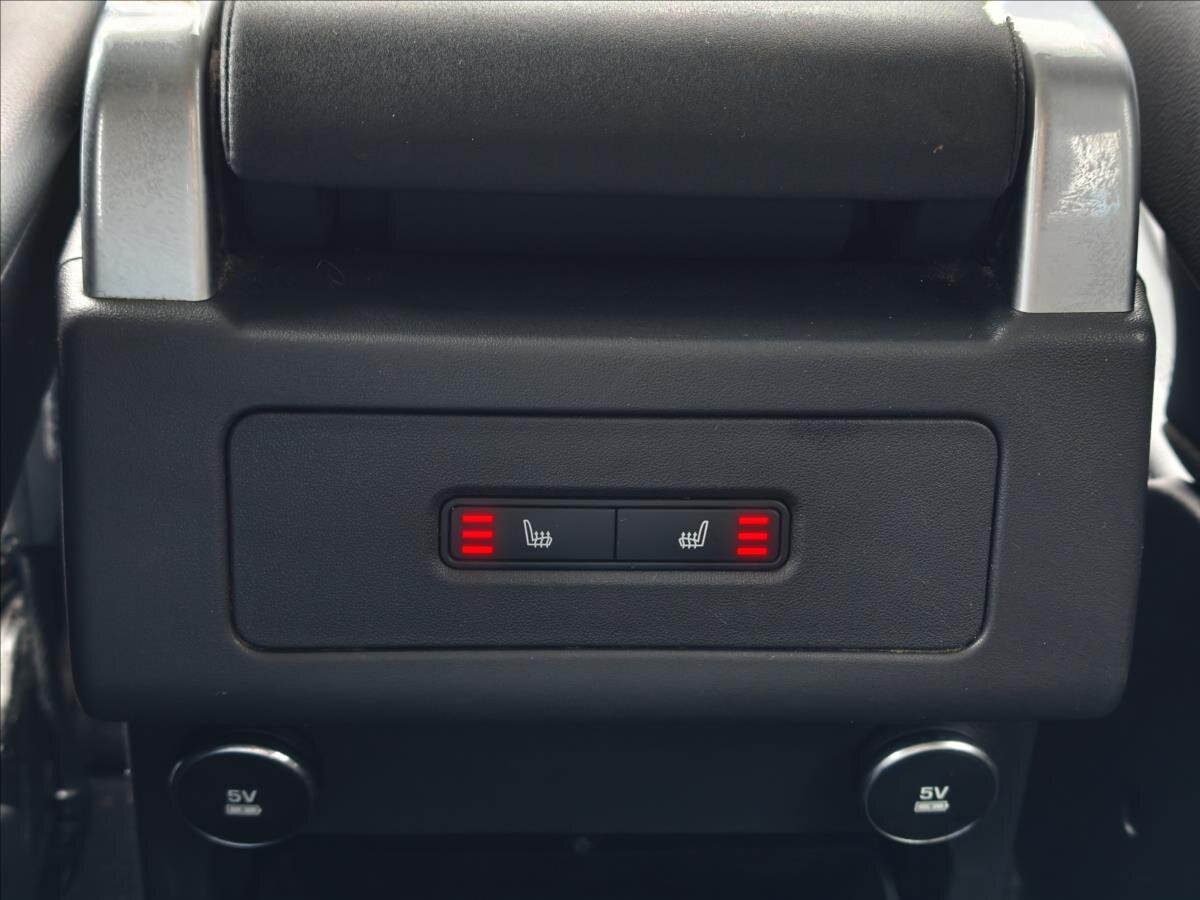 Land Rover Discovery SUV 3,0 l 190 kw