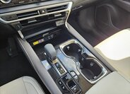 Lexus RX 450h SUV / Terénní 2,5 l 227 kw