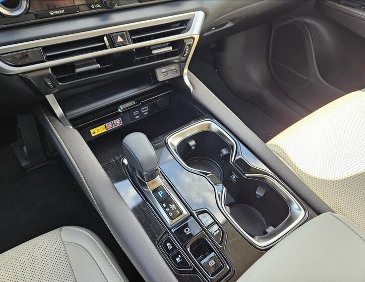 Lexus RX 450h SUV / Terénní 2,5 l 227 kw