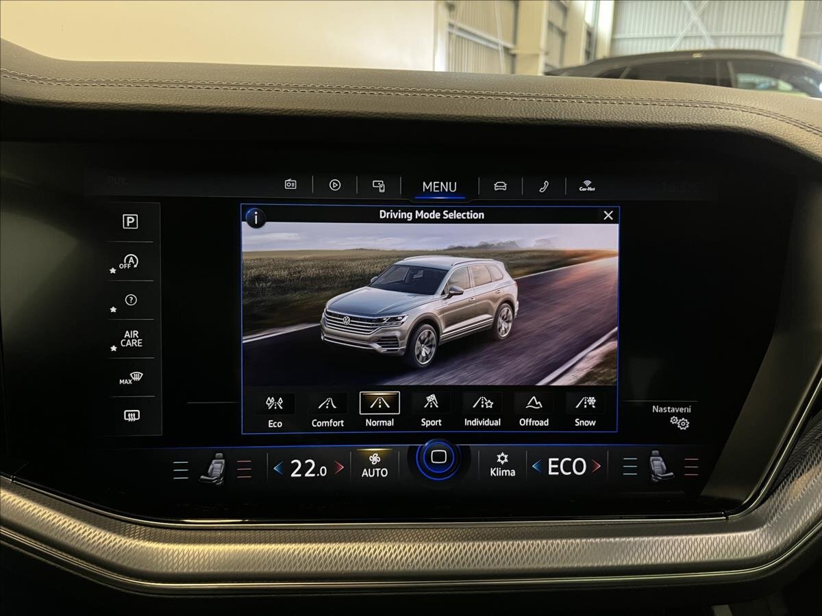 Volkswagen Touareg SUV / Terénní 3,0 l 210 kw