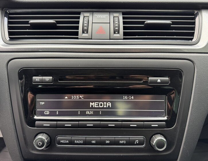 Škoda Rapid Sedan / Limuzína 1,2 l 63 kw