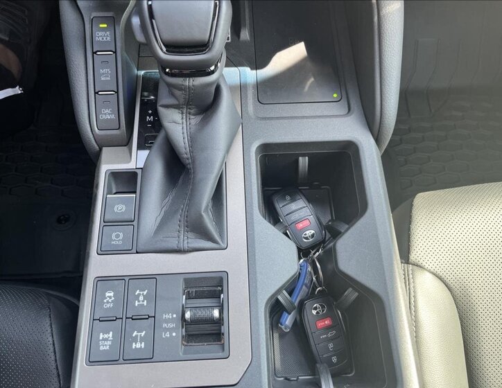 Toyota Land Cruiser Ostatní 2,4 l 243 kw