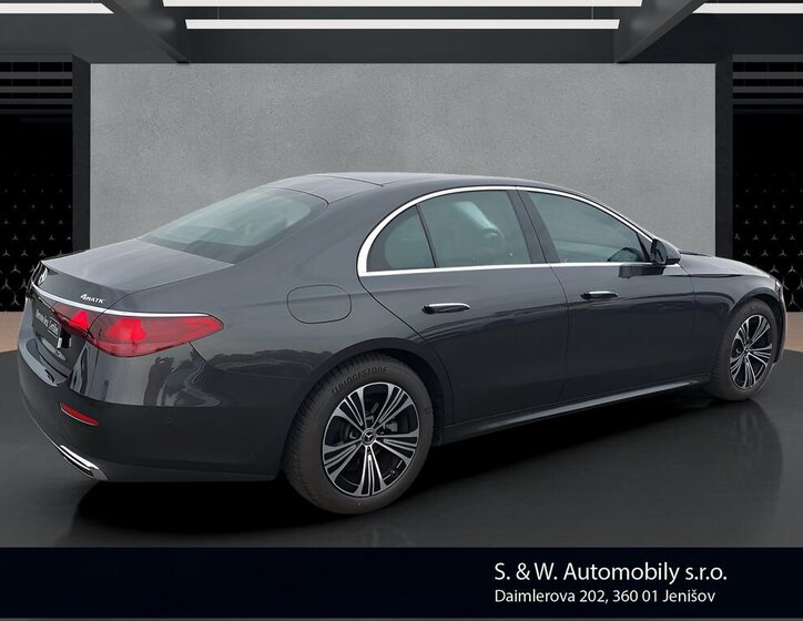 Mercedes-Benz Třídy E Sedan / Limuzína 2,0 l 145 kw
