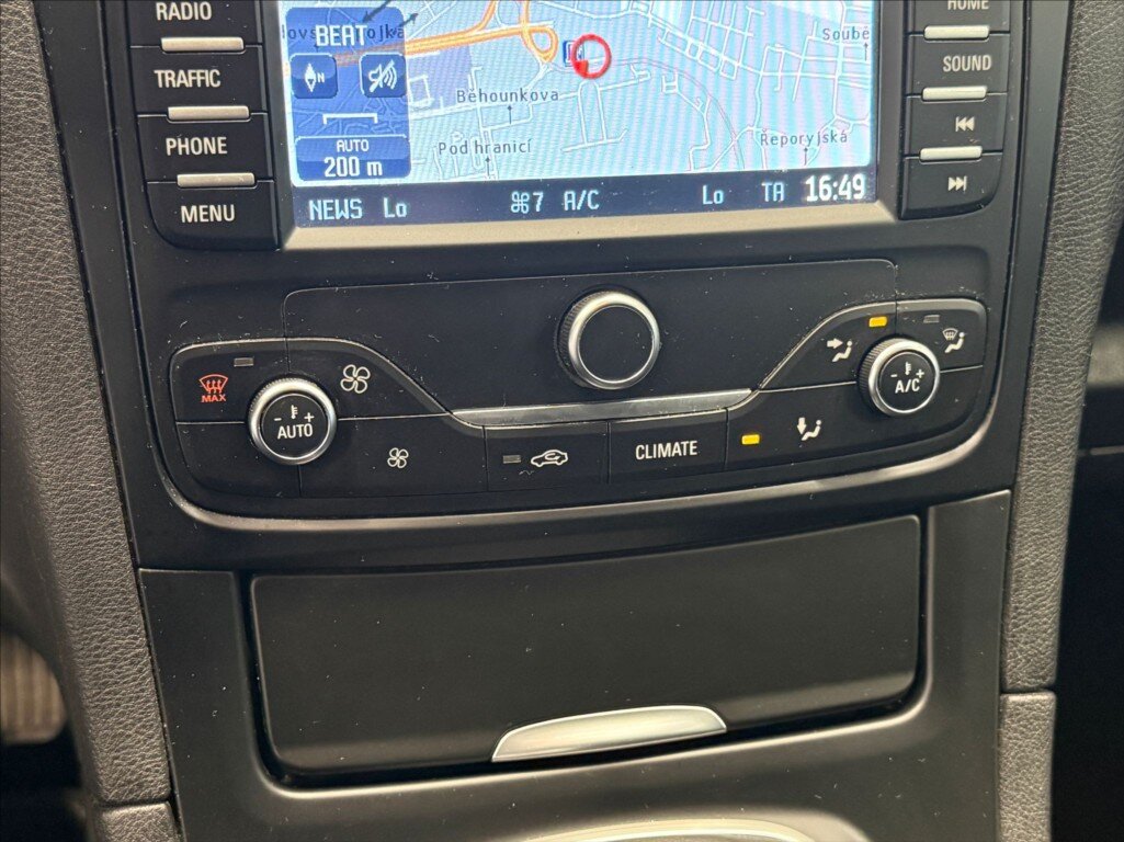 Ford S-MAX MPV 1,6 l 118 kw