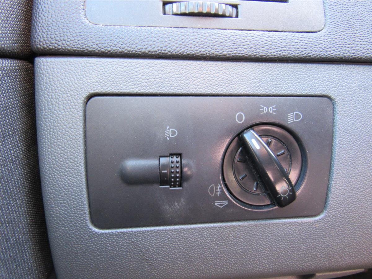 Škoda Fabia Hatchback 1,2 l 40 kw