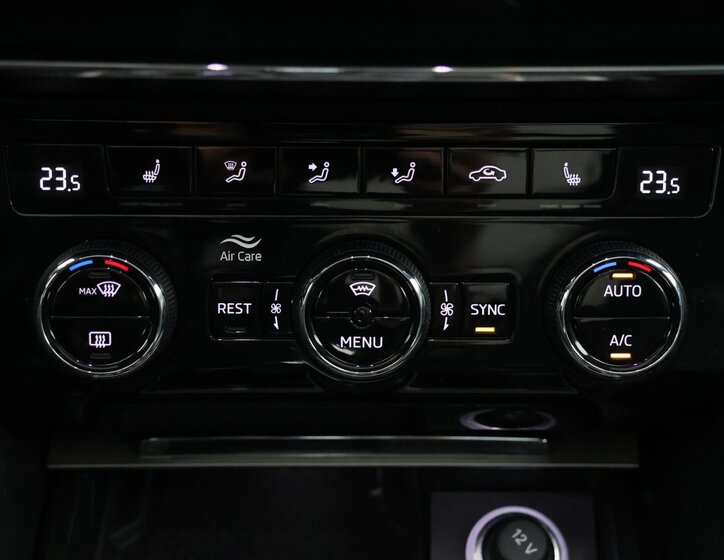 Škoda Superb Kombi 2,0 l 200 kw