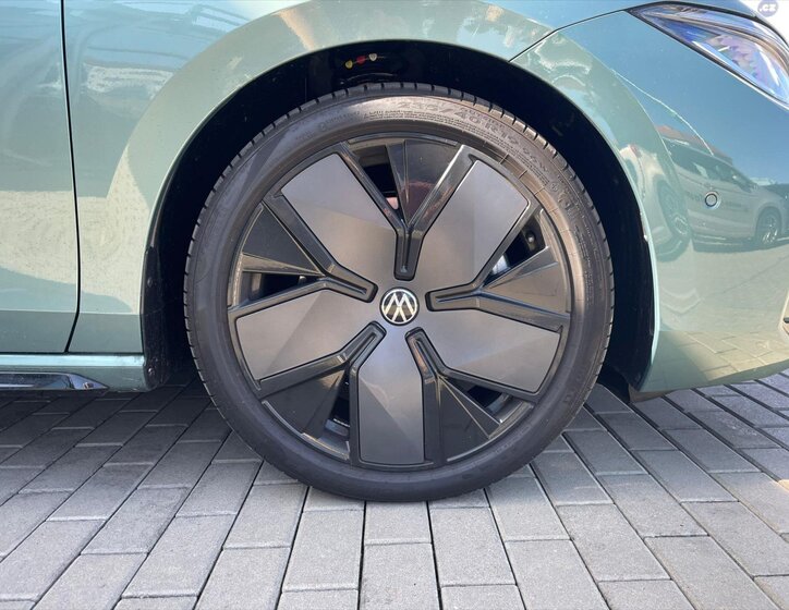 Volkswagen Passat 10