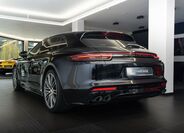 Porsche Panamera 4