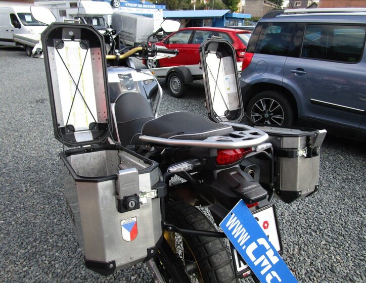 Honda Ostatní Ostatní 998,0 70 kw