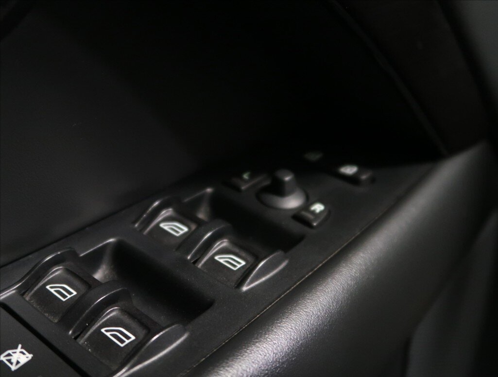 Volvo XC70 Kombi 2,4 l 136 kw