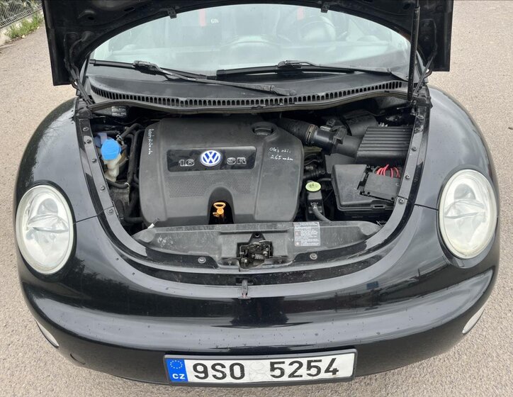 Volkswagen New Beetle Hatchback 1,6 l 74 kw