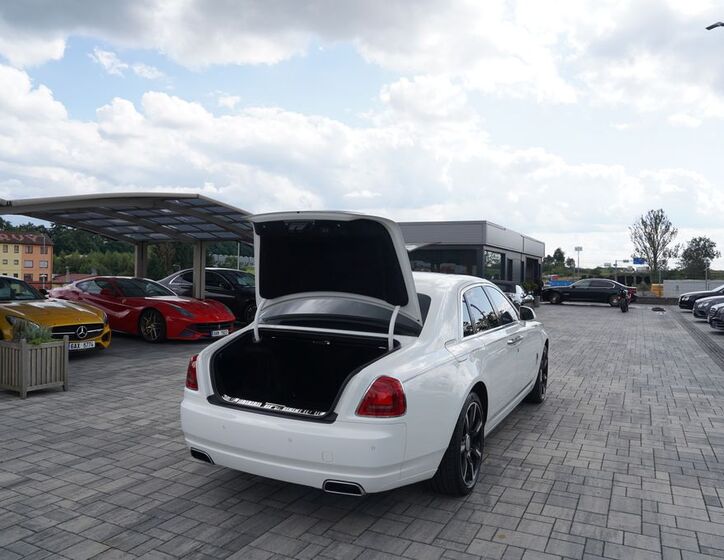 Rolls-Royce Ghost 11