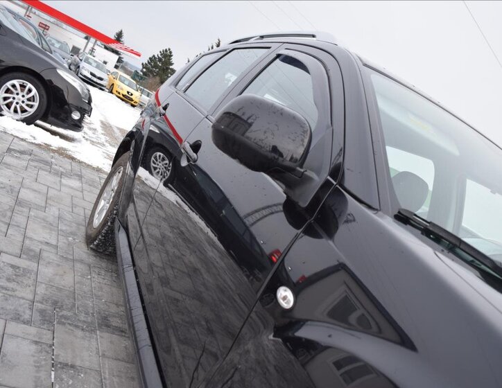 Citroën C-Crosser 9