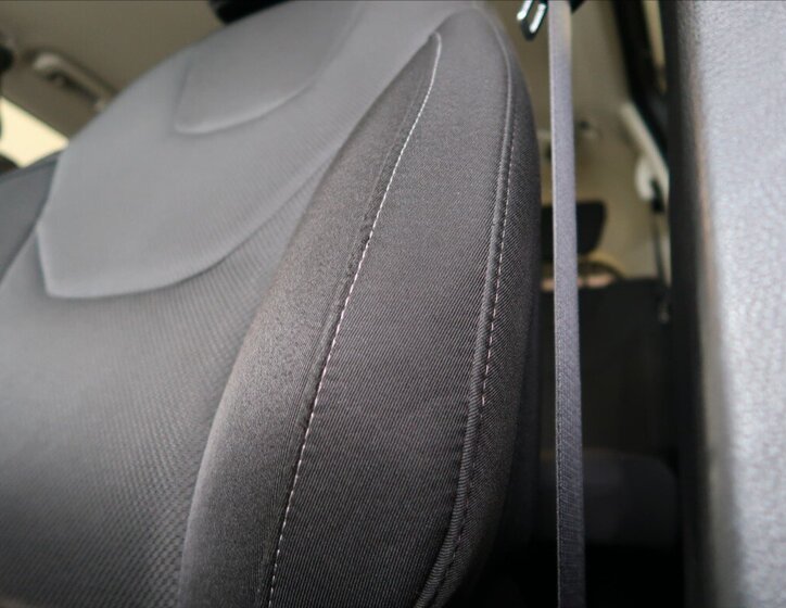 Ford S-MAX MPV 2,0 l 132 kw