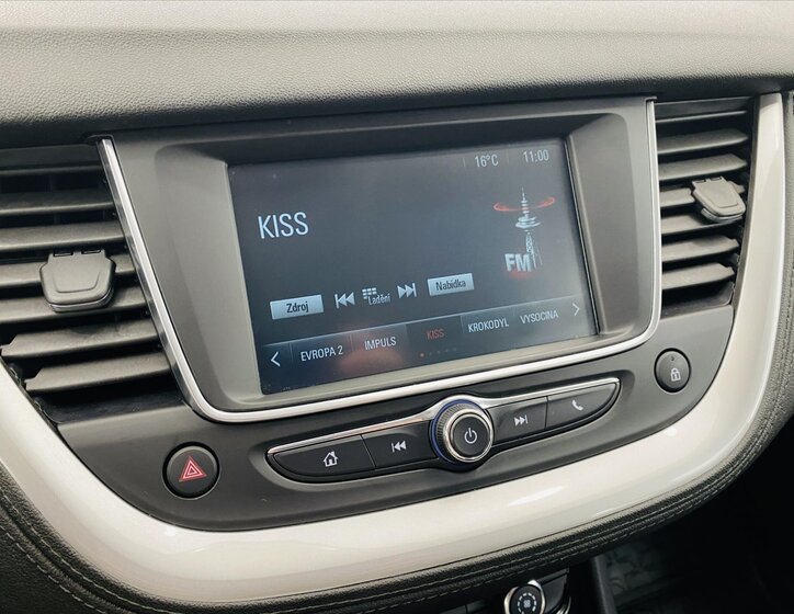 Opel Grandland X SUV 1,2 l 96 kw