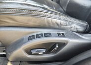 Volvo XC70 Kombi 2,4 l 151 kw