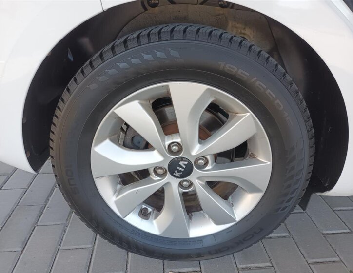 KIA Rio Hatchback 1,2 l 62 kw