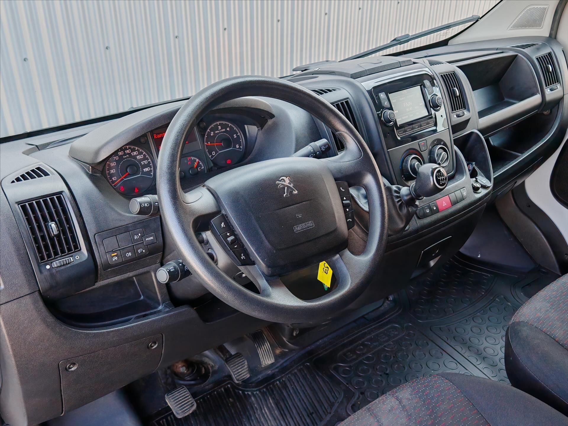 Peugeot Boxer Skříň 2,2 l 121 kw