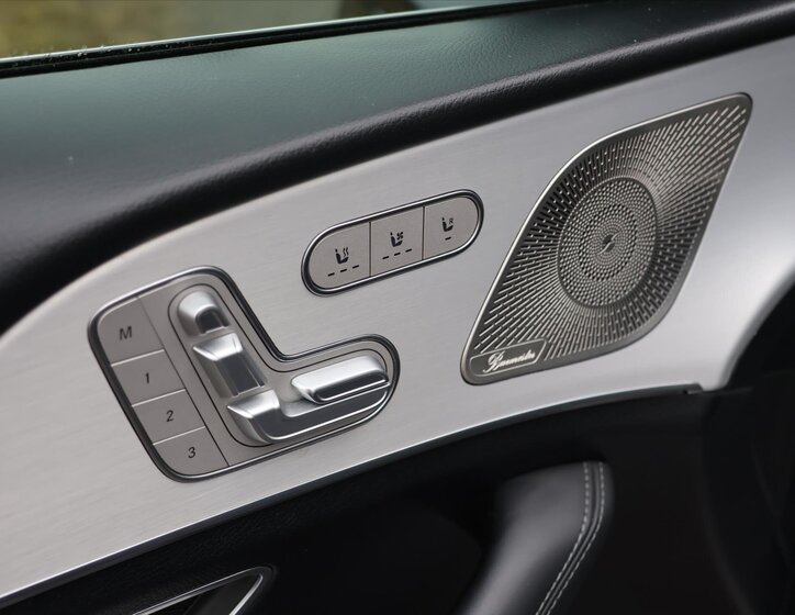 Mercedes-Benz GLE SUV 3,0 l 270 kw