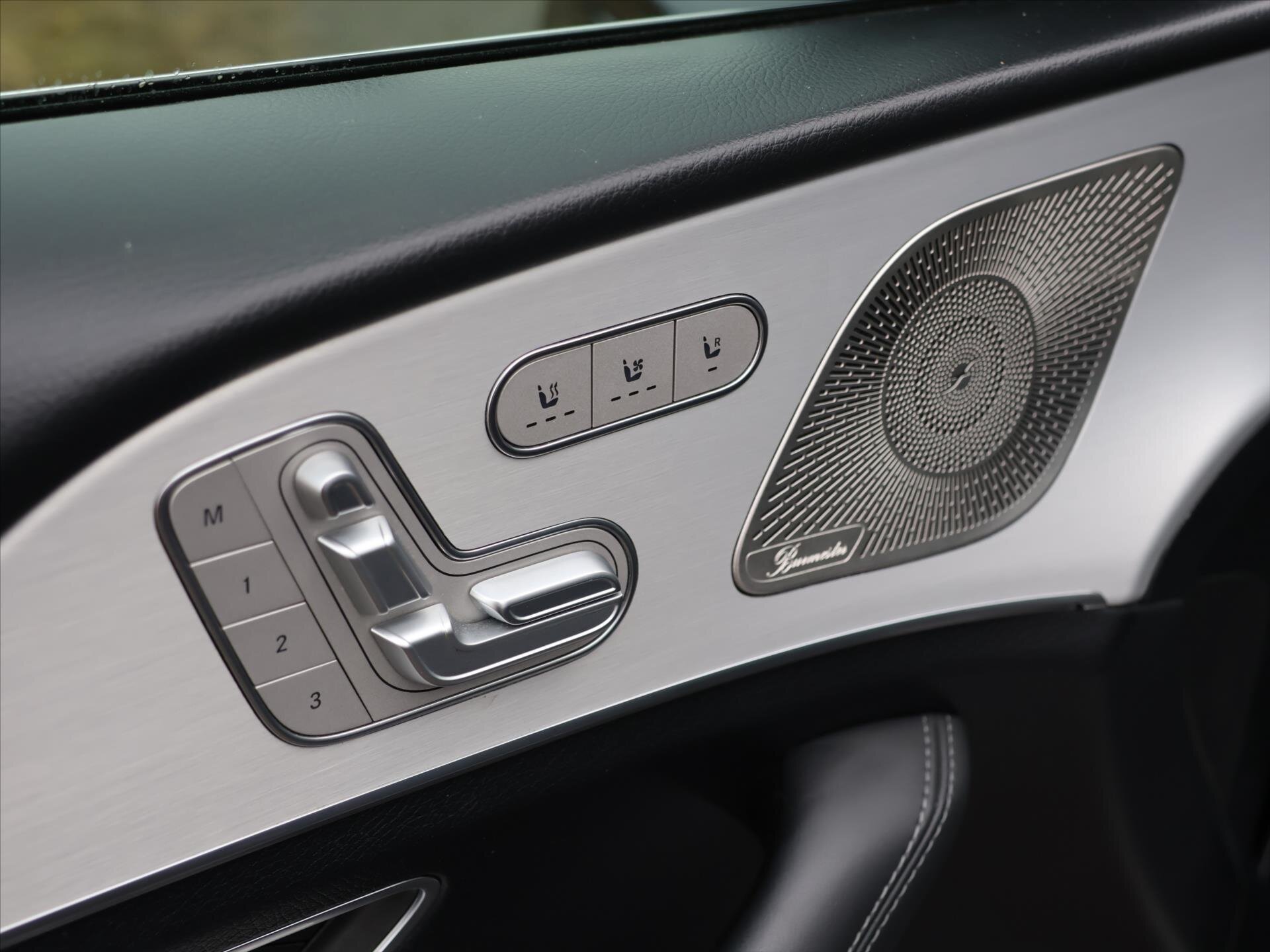 Mercedes-Benz GLE SUV 3,0 l 270 kw