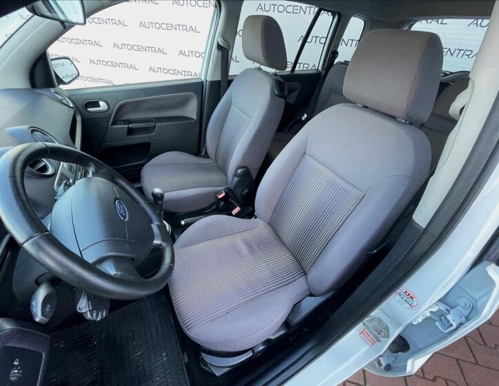 Ford Fusion Hatchback 1,4 l 59 kw