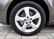 Mercedes-Benz Třídy V MPV 2,1 l 140 kw