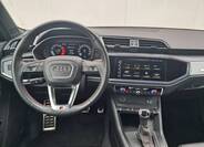 Audi Q3 5