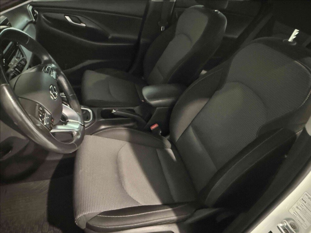 Hyundai i30 Kombi 998,0 88 kw