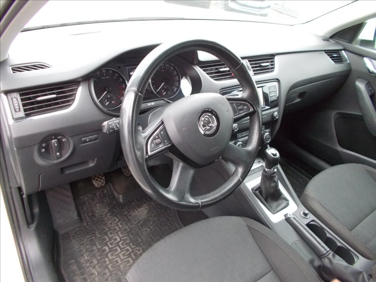 Škoda Octavia Kombi 2,0 l 110 kw