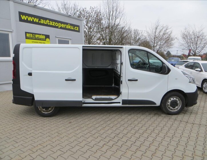 Renault Trafic Skříň 2,0 l 107 kw