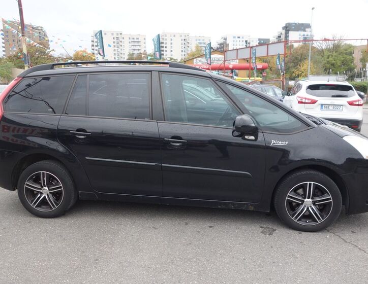 Citroën C4 Picasso 8