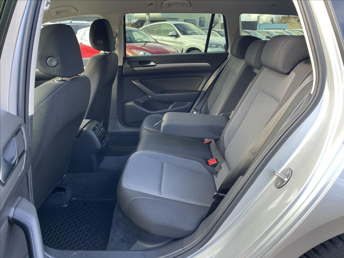 Volkswagen Passat Kombi 2,0 l 110 kw