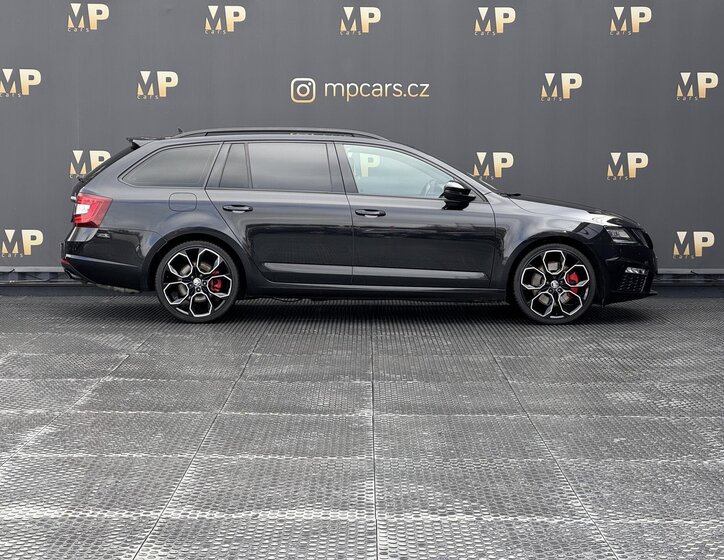 Škoda Octavia Kombi 2,0 l 180 kw