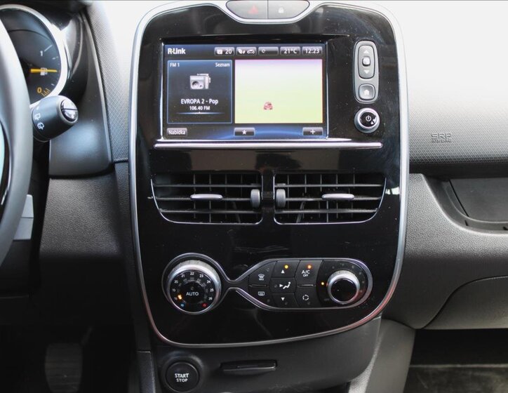 Renault Clio Hatchback 898,0 66 kw