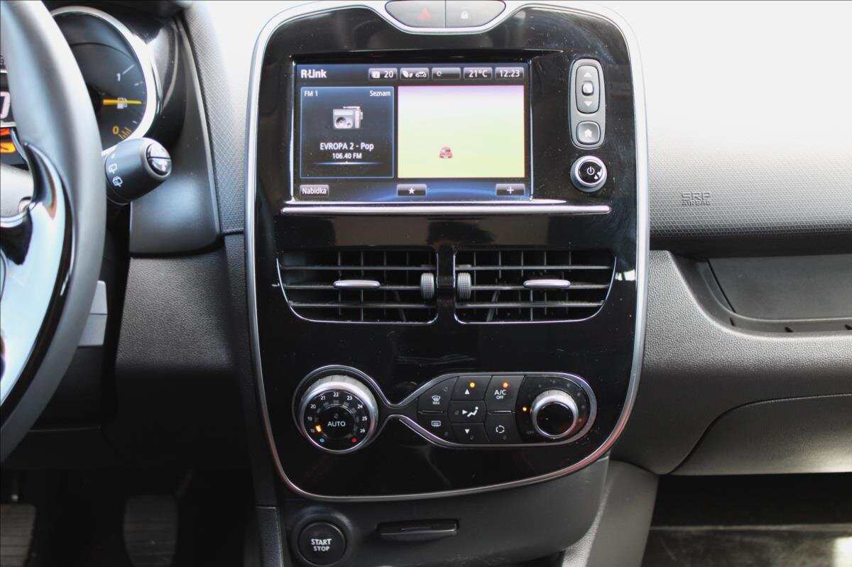 Renault Clio Hatchback 898,0 66 kw