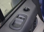 Ford Tourneo Custom 18