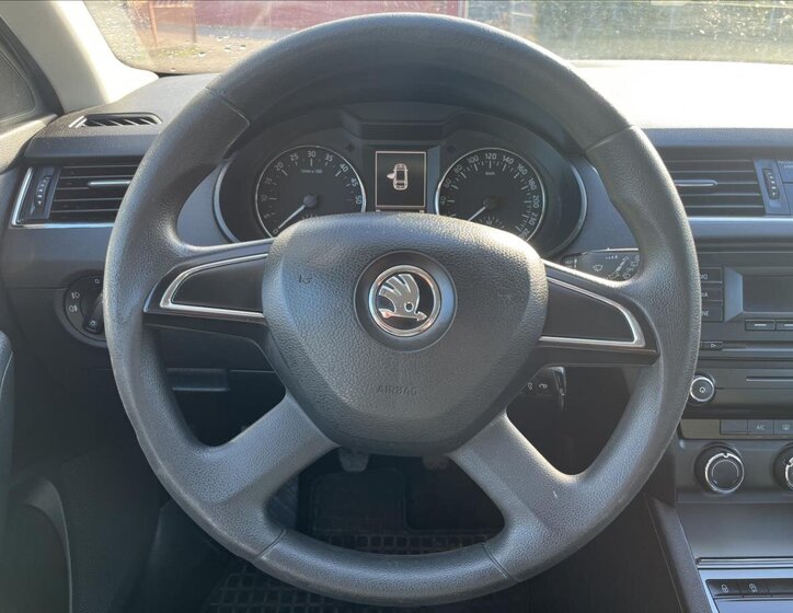 Škoda Octavia Kombi 1,6 l 77 kw