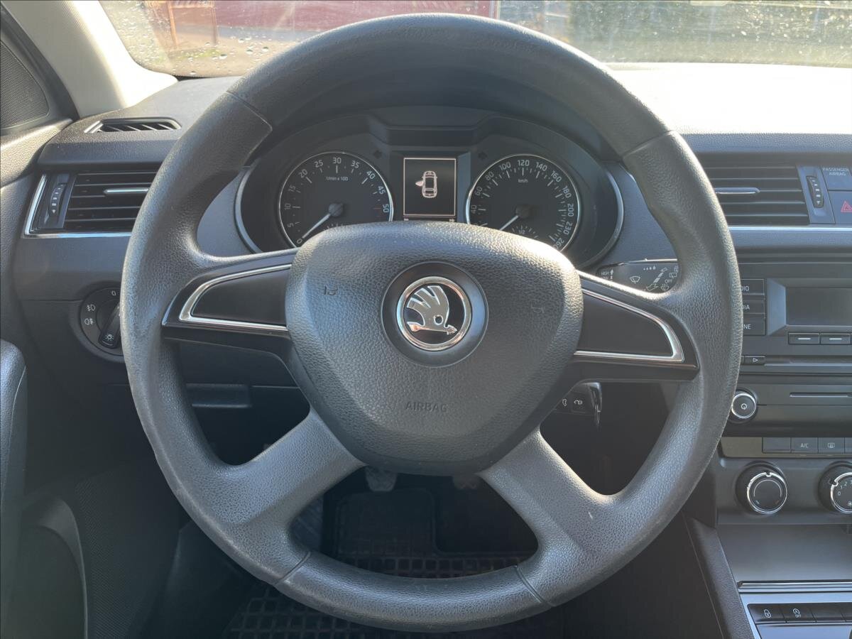 Škoda Octavia Kombi 1,6 l 77 kw