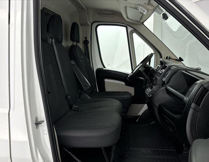 Peugeot Boxer Skříň 2,2 l 96 kw