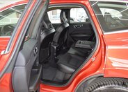 Volvo XC60 SUV / Terénní 2,0 l 223 kw