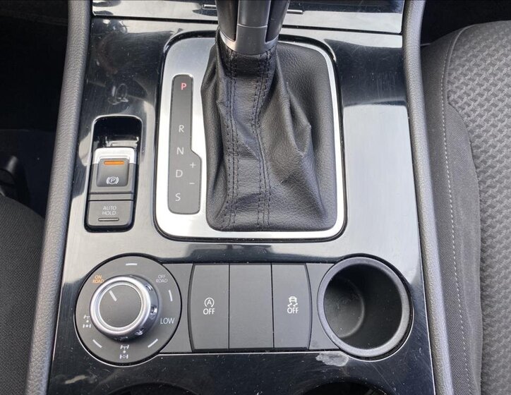 Volkswagen Touareg 38