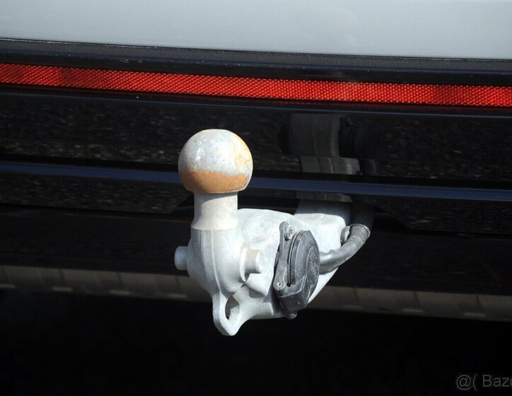 Volkswagen Touareg SUV / Terénní 0,0 252 kw