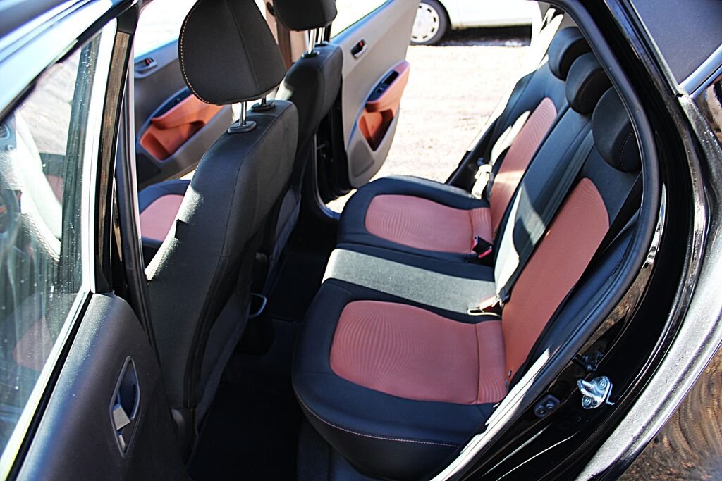 Hyundai i10 Hatchback 998,0 48 kw