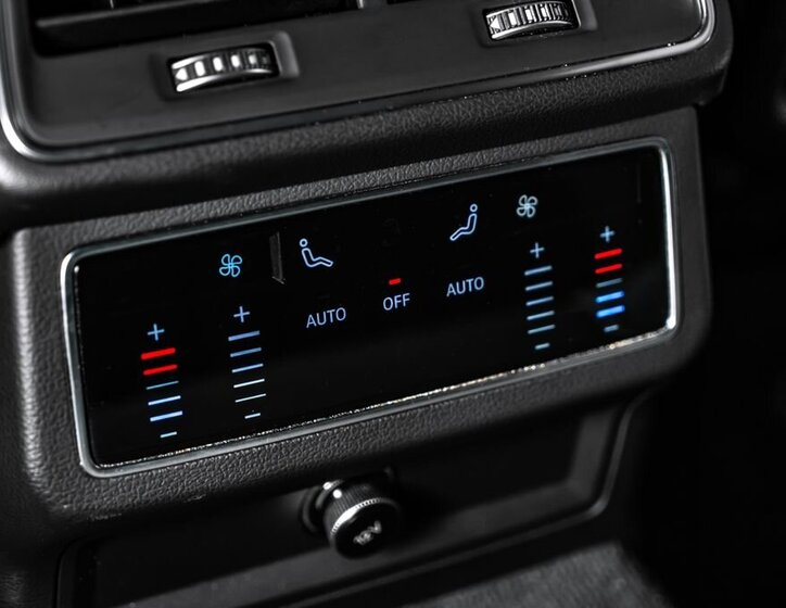 Audi A6 Allroad Kombi 3,0 l 180 kw